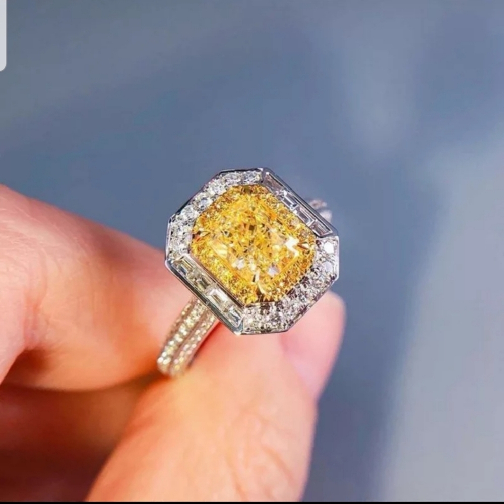 10Ct Cushion YellowSolitaire sterling silver - Picture 3 of 5